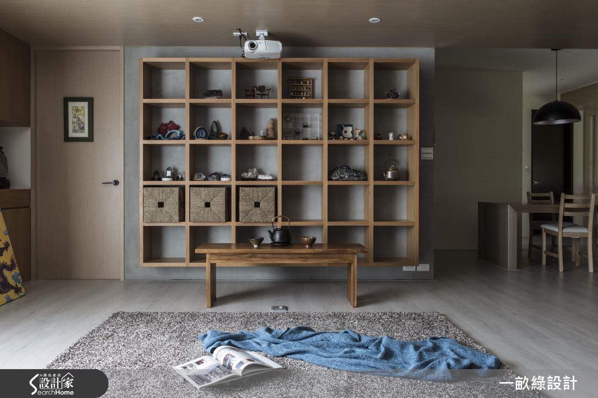 40 坪的住宅空間，在設計師重新佈局之下，將餐廳擴大